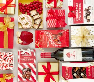 Christmas wine gift basket