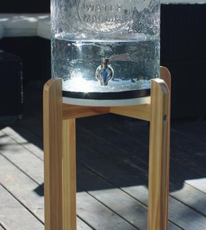 Water machine stand